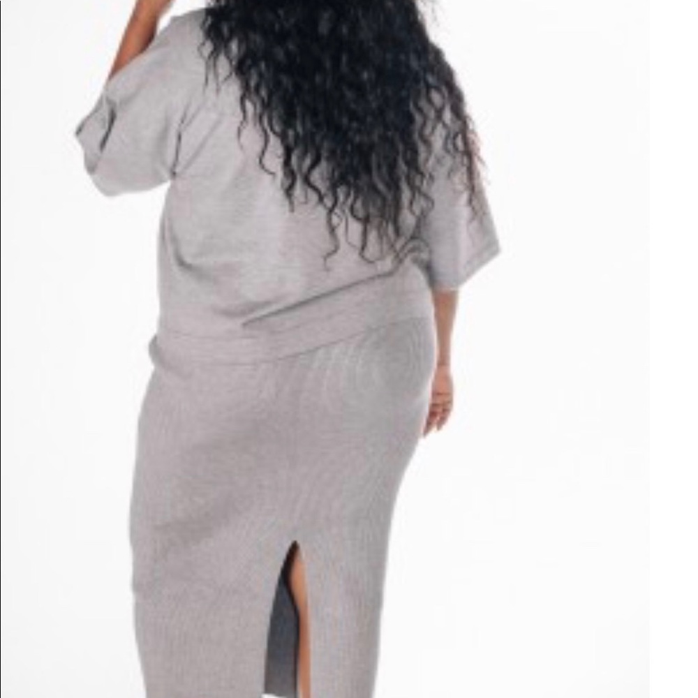 NWT Mauyde Jane Full Fashion Knit Skirt